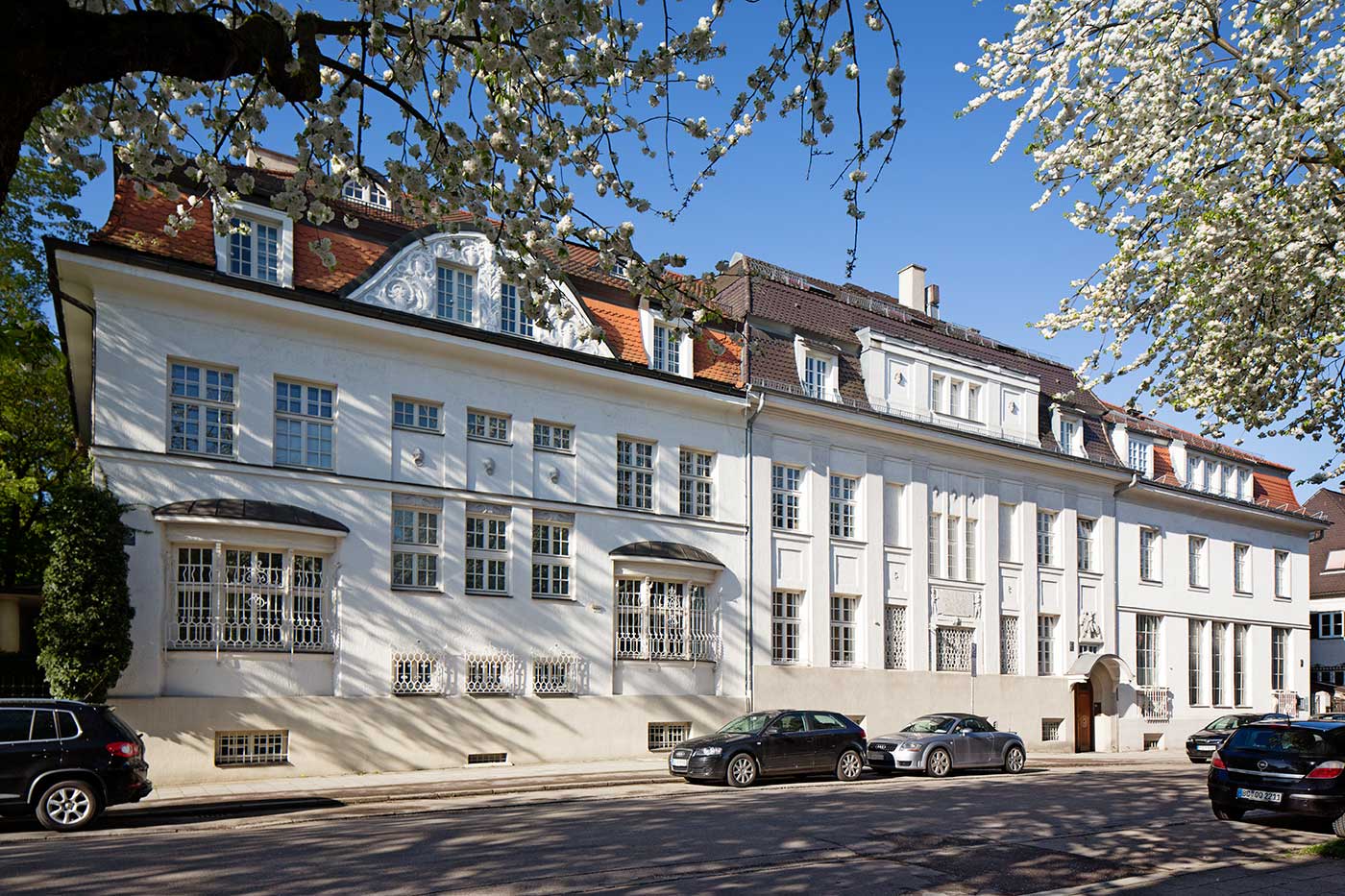 Law office in Munich, Dr. Annegret Wiese, Karl-Theodor-Str. 25, 80803 München